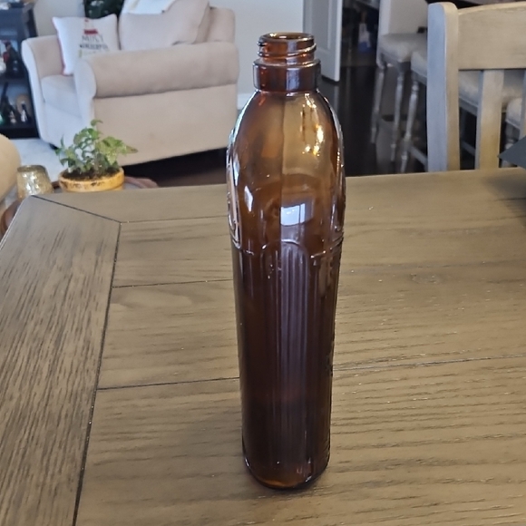 Vintage Whiskey Amber Glass Bottle- Hiram Walker & Sons Limited - Picture 4 of 10